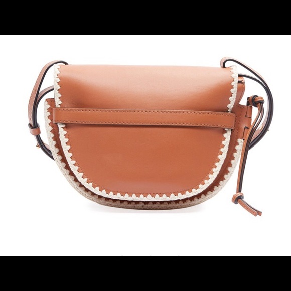 NWT Loewe Gate crochet Tan Leather crescent shape Bobo Handbag - Picture 6 of 9